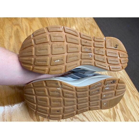 Adidas Cloudfoam Sneaker Women's 6.5 White Lace Up Running Shoes HWA 1Y3001 S25 - Picture 3 of 8